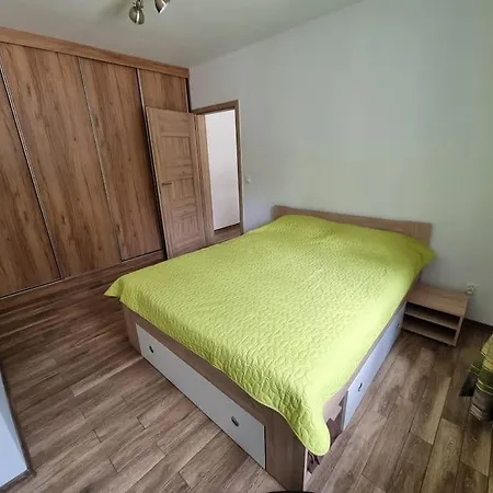 Uroczy Blisko Jeziora Apartament